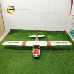 CESSNA 182 Airplane